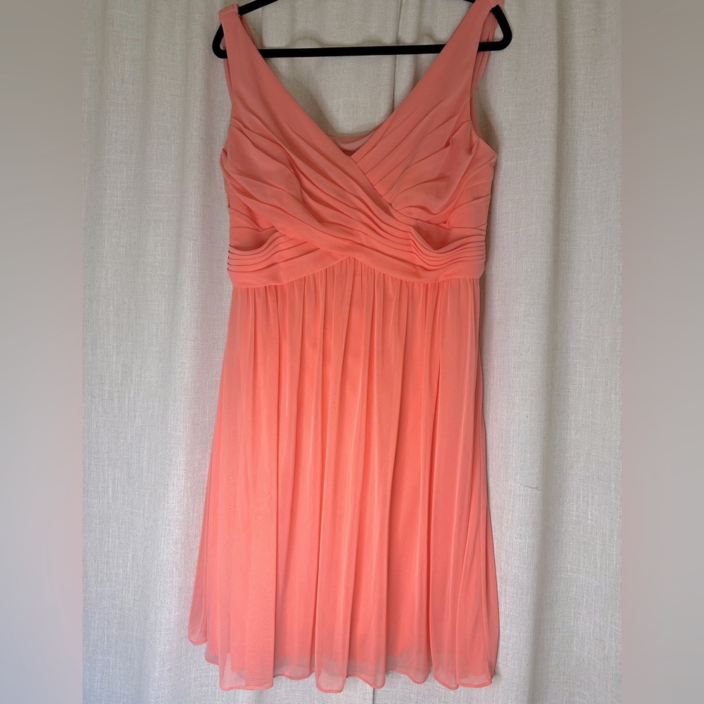 David’s Bridal Coral Dress - Size 16